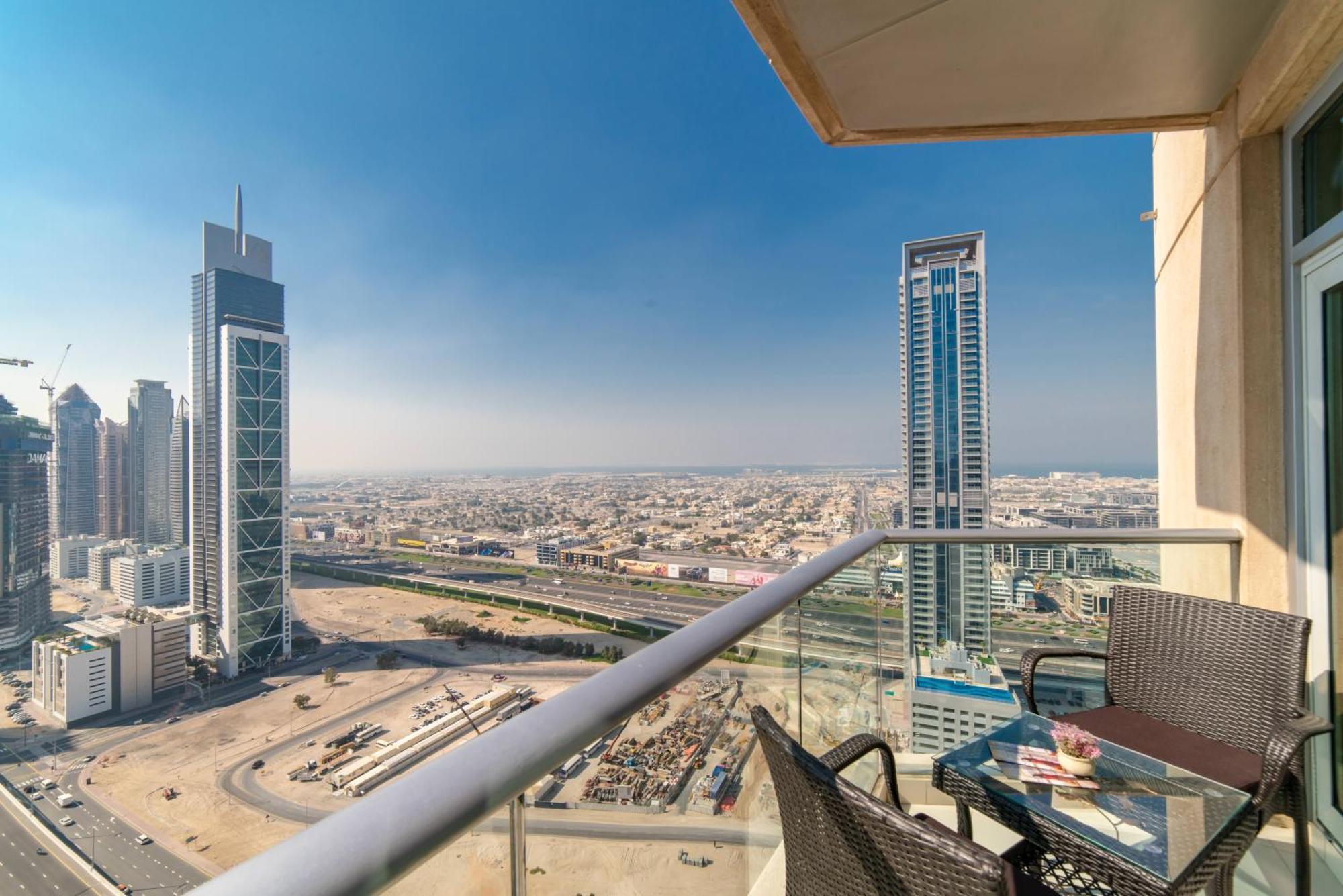 Icon Casa Living - Super Loft West Tower Appartement Dubai Buitenkant foto